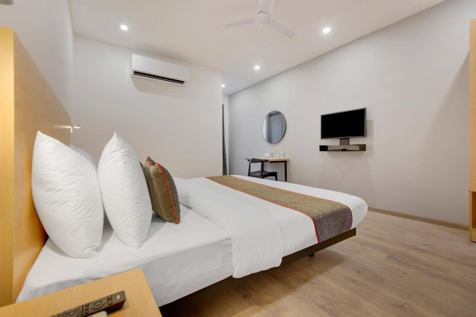 Hotel Grand City Lite Near Igi Delhi Airport New Delhi